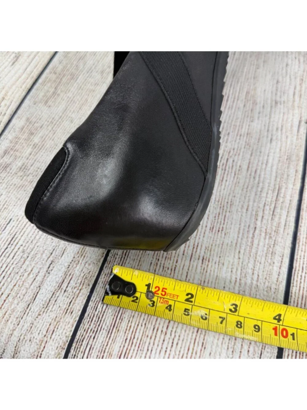 Softwalk Waverly Flats Shoes Hidden Wedge Heel Crisscross Stretch Straps Sz 7.5W